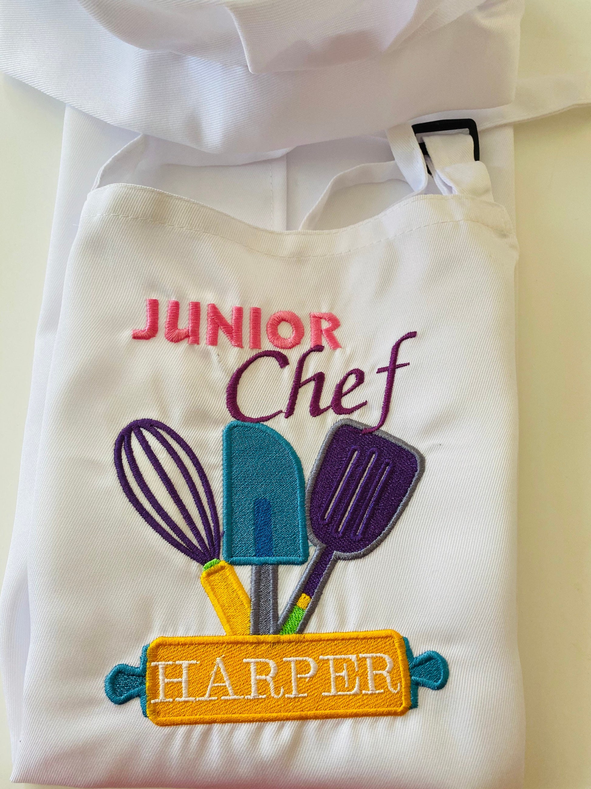 Junior Chef Personalized Child Apron and Chef Hat| Cooking | Custom Embroidered | Girl | Boy | Birthday Party | Age 4 to 12 years | Baking