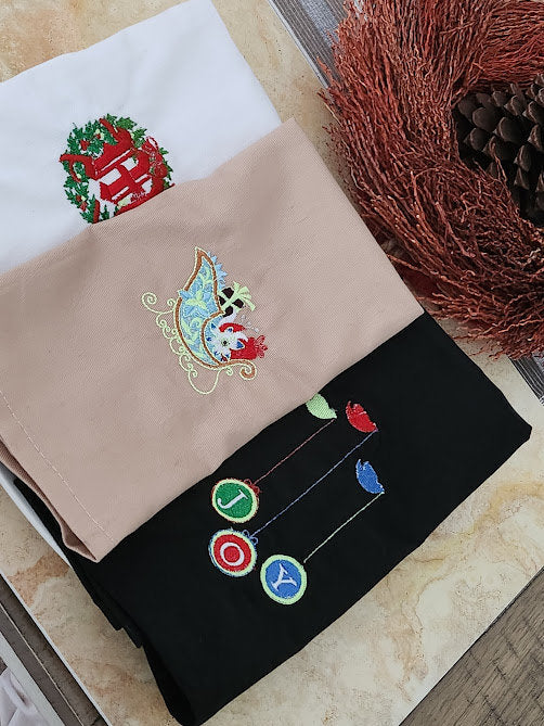 Christmas Embroidered Napkin set, personalized cloth napkins, reusable, monogram napkin set, gift set, embroidery, personalized gift